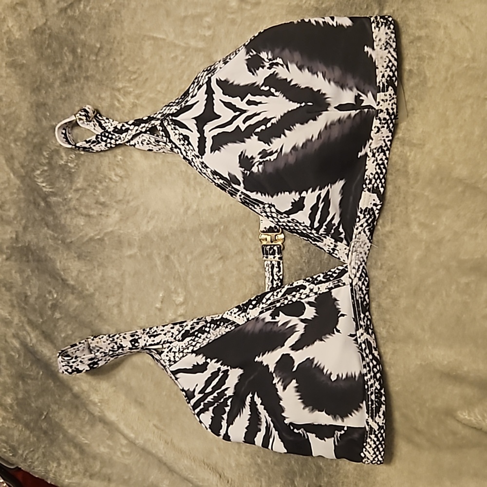 Shein women's size 2XL bathing suit top